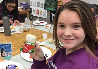 19_Prairie Trail JH_cookie decorating500